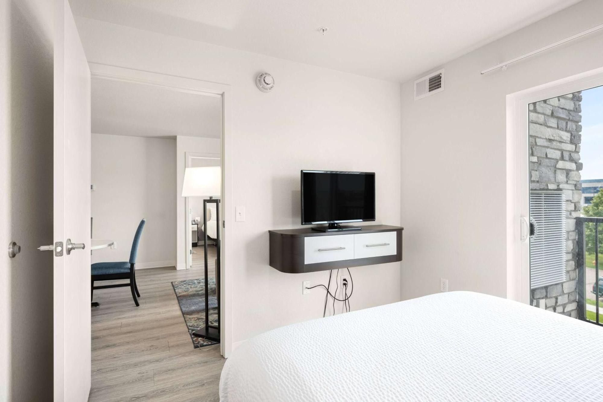 Waterwalk Extended Stay By Wyndham Minneapolis - プリマス エクステリア 写真